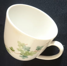 Lade das Bild in den Galerie-Viewer, 2er KAFFEEGEDECK - Porzellan, Flora Blatt Blätter Ranken Efeu Motiv Dekor (BC)
