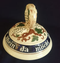 Lade das Bild in den Galerie-Viewer, BOWLESCHÜSSEL MIT DECKEL - Keramik / Steingut, Burgen Schloß Schlösser Ruinen Weintrauben Abstrakt Aufschrift Motiv Dekor
