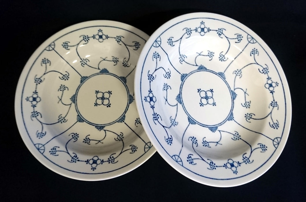 2er Set SUPPENTELLER - Porzellan, Indisch Blau Strohblumen Motiv Dekor