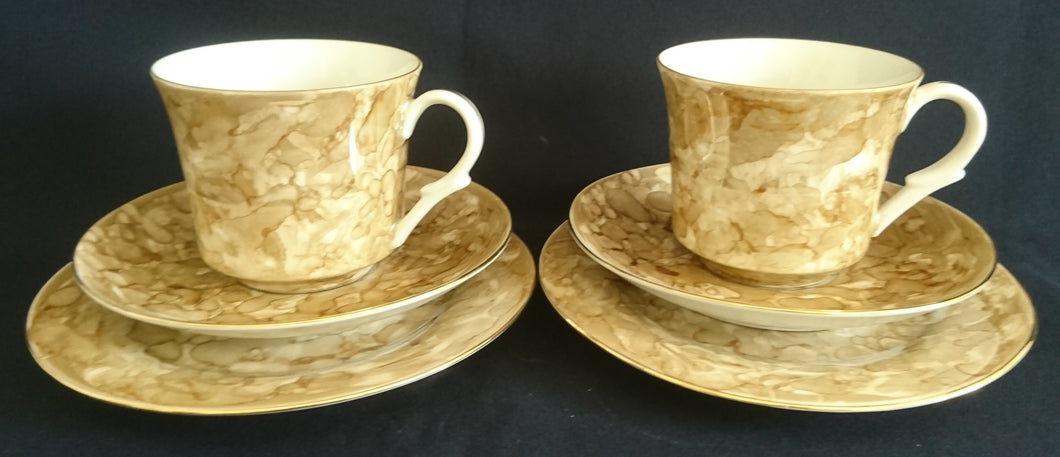 2er Set 3er KAFFEEGEDECK - Porzellan, Goldrand Perlmut Abstrakt Batik Motiv Dekor