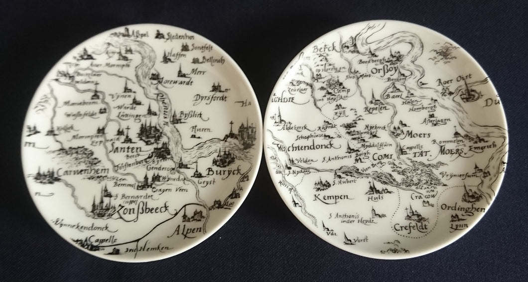 2er Set SAMMELTELLERCHEN UNTERSETZER (A+B) - Porzellan, Alte Landkarten Stadt Städte Namen Motiv Dekor (BC)