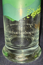 Lade das Bild in den Galerie-Viewer, BIER~ GETRÄNKE~ SAMMELGLAS &quot;Kunstflug&quot; - Hartglas, Natur Fauna Flora Eisvogel Motiv Dekor, Carsten Kehrein Designer (nBC)
