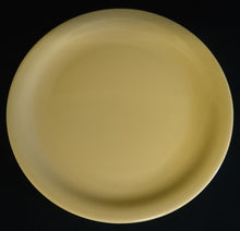 Lade das Bild in den Galerie-Viewer, 2er Set DESSERTTELLER &quot;Scandia&quot; - Porzellan, Einfärbiges Modernes Motiv Dekor (Gelb)
