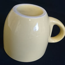 Lade das Bild in den Galerie-Viewer, 2er Set KAFFEETASSEN &quot;Scandia&quot; - Porzellan, Einfärbiges Modernes Motiv Dekor (Gelb)
