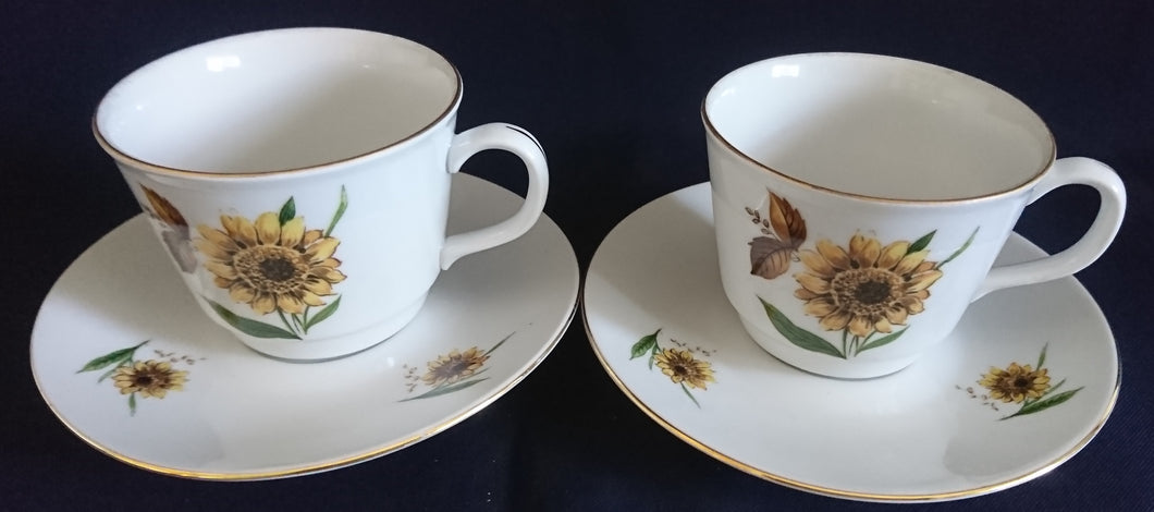 2er Set 2er KAFFEEGEDECKE - Porzellan, Goldrand Flora Sonnenblumen Blüten Natur Motiv Dekor