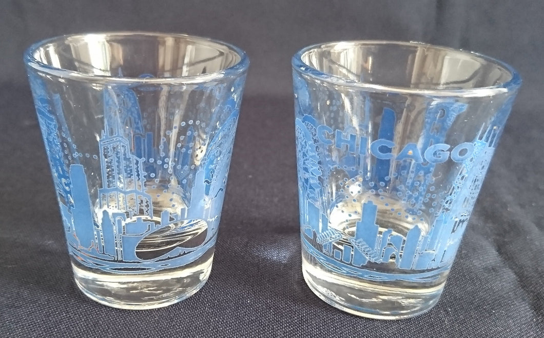 2er Set SHOT KURZE SCHNAPS- GETRÄNKEGLÄSER - Hartglas, USA Chicago City Metropole Stadt Aufschrift Motiv Dekor