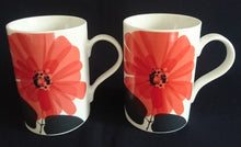 Lade das Bild in den Galerie-Viewer, KAFFEETASSE - Porzellan, Flora Große Mohnblumen Blüten Pflanzen Motiv Dekor
