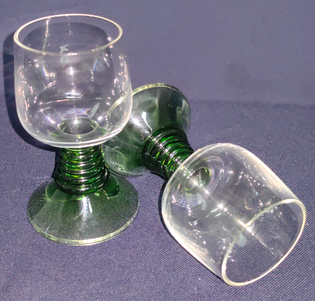 2er Set LIKÖR~ RÖMERGLÄSER - Hartglas, Relief Stiel Traditionell Form Motiv Dekor