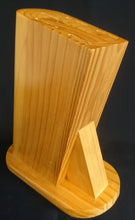 Lade das Bild in den Galerie-Viewer, MESSERBLOCK 5ER - Holz, Angeschrägte Form Holzmaserung Motiv Dekor
