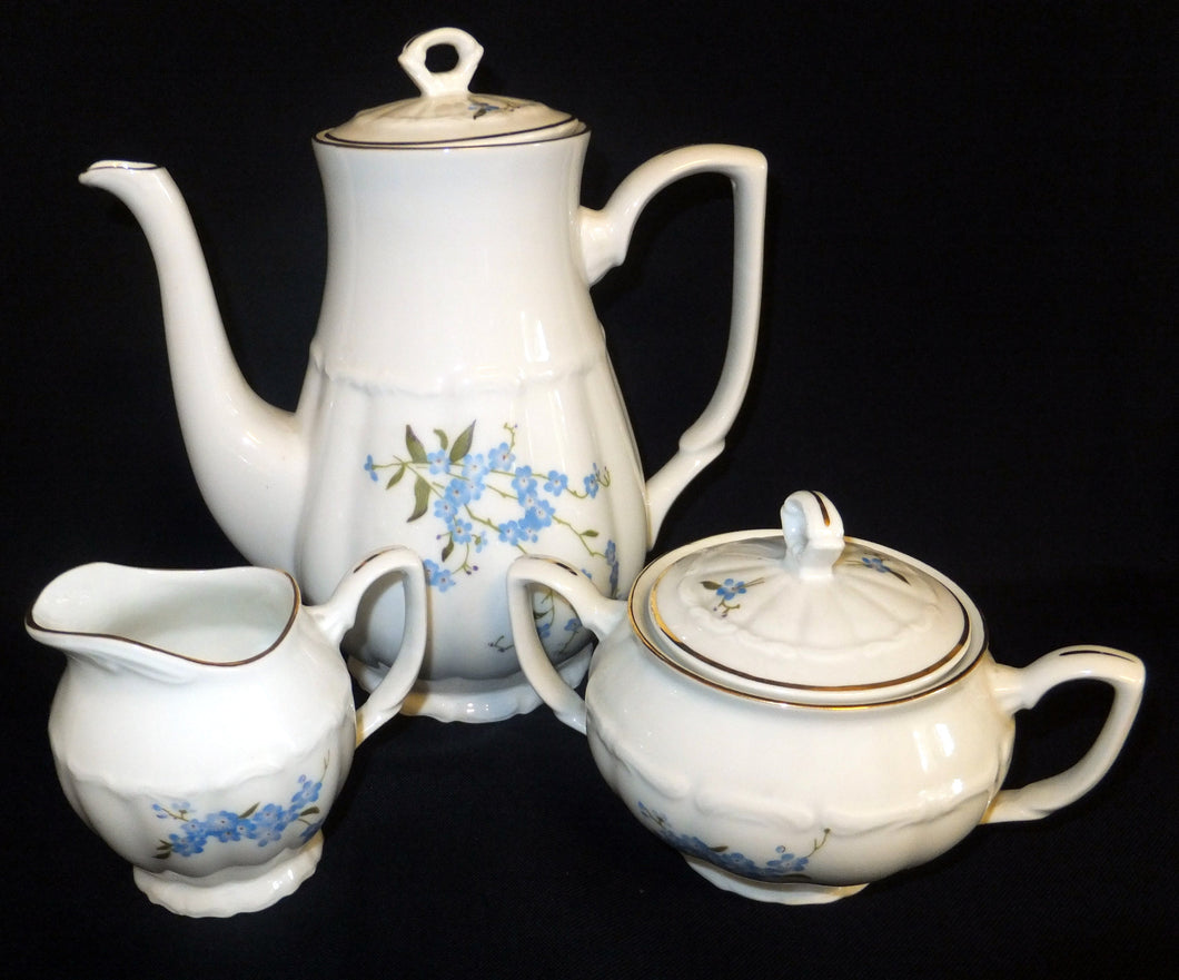 5er Set MOCCA KAFFEEKANNE + DECKEL & MILCHKÄNNCHEN & ZUCKERDOSE MIT DECKEL - Porzellan, Goldrand Vergiss mein Nicht Blumenblüten Flora Pflanzen Gewölbter Relief Motiv Dekor