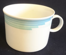 Lade das Bild in den Galerie-Viewer, 3er KAFFEEGEDECK &quot;Friesland&quot; - Porzellan, Abstraktes Geometrisches Linien Dekor
