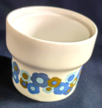 Lade das Bild in den Galerie-Viewer, 16 Teiliges MOCCA~ KAFFEESERVICE - Porzellan, Flora Blumenblüten Pflanzen Motiv Dekor
