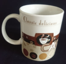Lade das Bild in den Galerie-Viewer, KAFFEETASSE - Porzellan, Kaffeebohnen Cafe Classic Delicious Aufschrift Dekor
