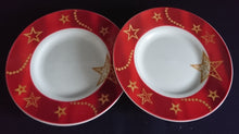 Lade das Bild in den Galerie-Viewer, 2er Set UNTERTASSEN &quot;Flirt&quot; &quot;Gold Stern&quot; - Porzellan, Advent Weihnachtssterne Breiter Motiv Dekorrand (BC)
