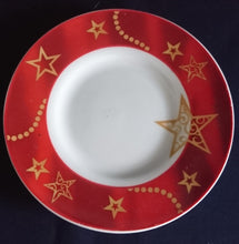 Lade das Bild in den Galerie-Viewer, UNTERTASSE &quot;Flirt&quot; &quot;Gold Stern&quot; - Porzellan, Advent Weihnachtssterne Breiter Motiv Dekorrand (BC)
