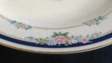 Lade das Bild in den Galerie-Viewer, 2er Set 2er KAFFEEGEDECKE &quot;Patricia&quot; - Porzellan, Goldrand Flora Rosenblumen Kettenglieder Motiv Dekor
