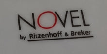 Lade das Bild in den Galerie-Viewer, 2er Set 3er KAFFEEGEDECK &quot;Novel&quot; - Porzellan, Geometrisches Linien Striche Abstrakt Breiter Rand Motiv Quadratische Form Motiv Dekor
