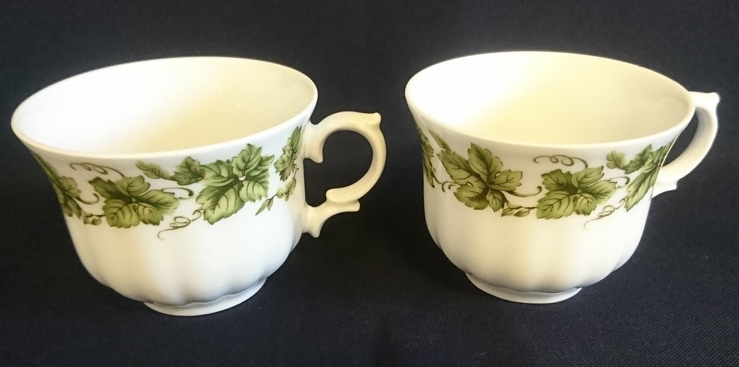 2er Set TEETASSEN - Porzellan, Flora Weinblatt Blätter Pflanzen Ranken Motiv Dekor