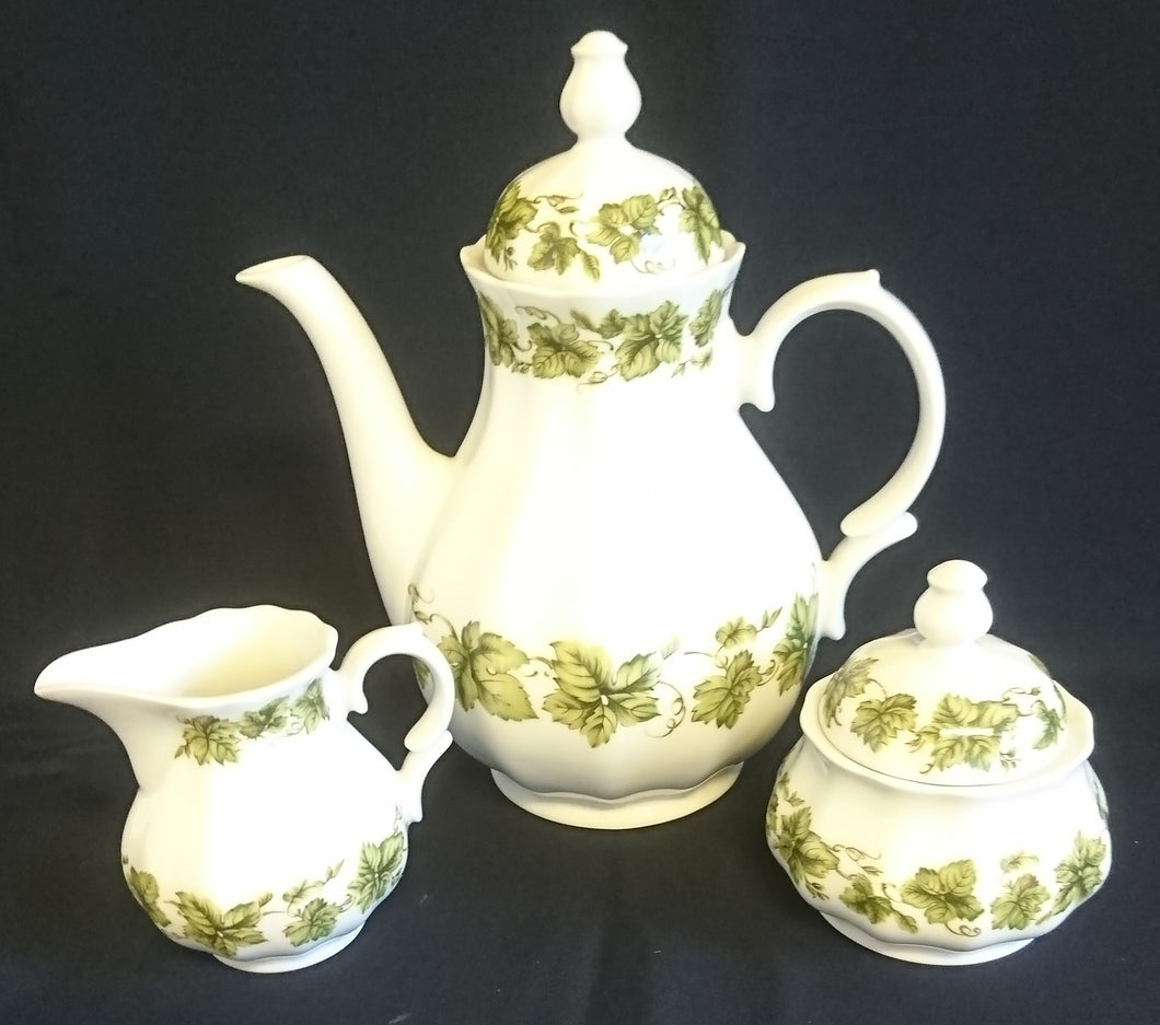 5er Set KAFFEEKANNE & MILCHKÄNNCHEN & ZUCKERDOSE + DECKEL - Porzellan, Flora Weinblatt Blätter Pflanzen Ranken Motiv Dekor