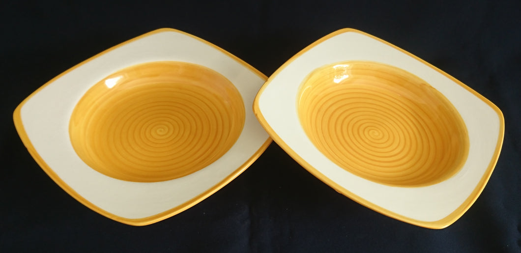 2er Set SUPPENTELLER - Keramik / Steingut, Wirbel Kreise Spirale Rand Motiv Dekor