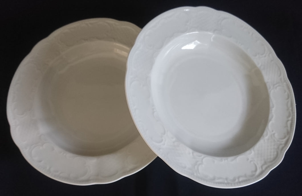 2er Set SUPPENTELLER - Porzellan, Abstrakt Zeichen Schnörkel Relief Gewölbter Rand Motiv Dekor