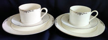 Lade das Bild in den Galerie-Viewer, 2er Set 2er KAFFEEGEDECKE - Porzellan, Abstrakt Geometrisch Zeichen Symbole Linien Rand Motiv Dekor
