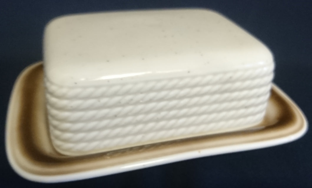 BUTTERDOSE MIT DECKEL 
