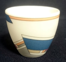 Lade das Bild in den Galerie-Viewer, ESPRESSO~ KAFFEETASSE &quot;York Cubic&quot; - Porzellan, Abstrakt Geometrisches Balken Rechteck Geschwungene Streifen Motiv Dekor
