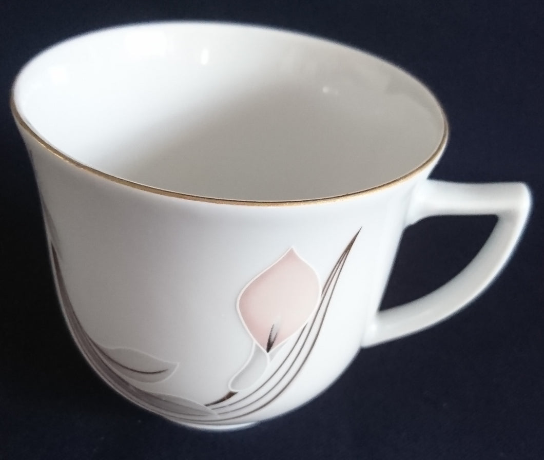 KAFFEETASSE - Porzellan, Goldrand Flora Blumenblüte Relief Motiv Dekor