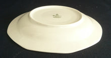 Lade das Bild in den Galerie-Viewer, 2er Set 3er KAFFEEGEDECKE - Porzellan, Flora Blumenblüten Pflanzen Relief Motiv Dekor
