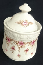 Lade das Bild in den Galerie-Viewer, 23 Teiliges KAFFEESERVICE - Porzellan, Flora Blumenblüten Pflanzen Relief Motiv Dekor

