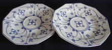 Lade das Bild in den Galerie-Viewer, 2er Set UNTERTASSE - Porzellan, Indisch Blau Strohblume Motiv Dekor
