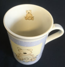 Lade das Bild in den Galerie-Viewer, KINDERTASSE - Porzellan, Bärchen Zeichentrick Motiv Dekor

