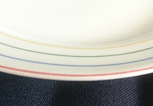 Lade das Bild in den Galerie-Viewer, SUPPENTASSEN UNTERTELLER &quot;Rainbow&quot; - Porzellan, Linien Streifen Dekor
