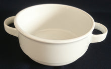 Lade das Bild in den Galerie-Viewer, 2er Set SUPPENTASSEN GEDECK - Porzellan, Klassisch Gastronomie Design Dekor
