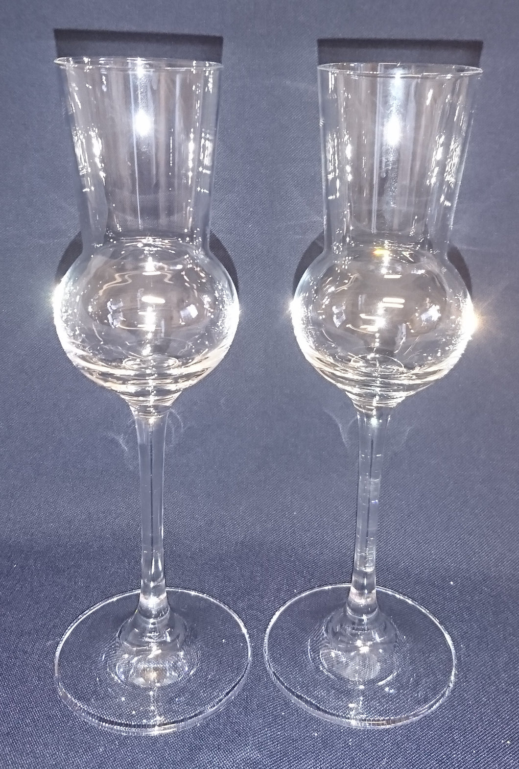 2er Set GETRÄNKEGLÄSER - Hartglas, Gewölbte Form, Klares Dekor