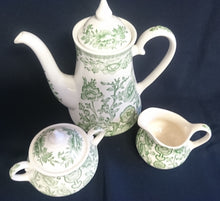 Lade das Bild in den Galerie-Viewer, ZUCKERDOSE MIT DECKEL &quot;Indian Tree&quot; (Limited) - Keramik / Steingut (Staffordshire Ware), Blätter Pflanzen Abstrakt Motiv Unterglasur Dekor, Hand graviert (Hand Engraved)
