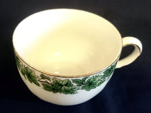 Lade das Bild in den Galerie-Viewer, KAFFEETASSE - Porzellan, Blatt Blätter Abstrakt Symbollinien Motiv Goldrand Dekor
