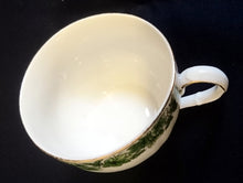 Lade das Bild in den Galerie-Viewer, 2er Set KAFFEETASSEN - Porzellan, Blatt Blätter Abstrakt Symbollinien Motiv Goldrand Dekor
