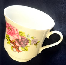 Lade das Bild in den Galerie-Viewer, TEETASSE - Porzellan, Goldrand Rosenblumen Blütenstrauß Pflanzen Motiv Dekor
