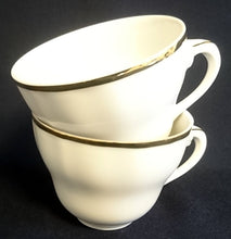Lade das Bild in den Galerie-Viewer, 2er Set KAFFEETASSEN &quot;Ingres Weiss&quot; &quot;Maria Theresia&quot; - Porzellan, Goldrand Motiv Einfärbiges Dekor
