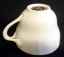 Lade das Bild in den Galerie-Viewer, KAFFEETASSE &quot;Ingres Weiss&quot; &quot;Maria Theresia&quot; - Porzellan, Goldrand Motiv Einfärbiges Dekor
