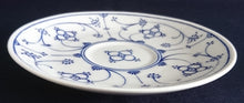 Lade das Bild in den Galerie-Viewer, 2er Set 2er KAFFEEGEDECKE &quot;Ingres Weiss&quot; - Porzellan, Indisch Blau Strohblume Motiv Dekor (Schwarzer Markenstempel)
