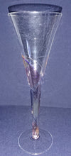Lade das Bild in den Galerie-Viewer, GETRÄNKEGLAS - Hartglas, Abstrakt Linien Balken Striche Dekor No.1
