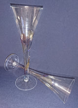 Lade das Bild in den Galerie-Viewer, GETRÄNKEGLAS - Hartglas, Abstrakt Linien Balken Striche Dekor No.2
