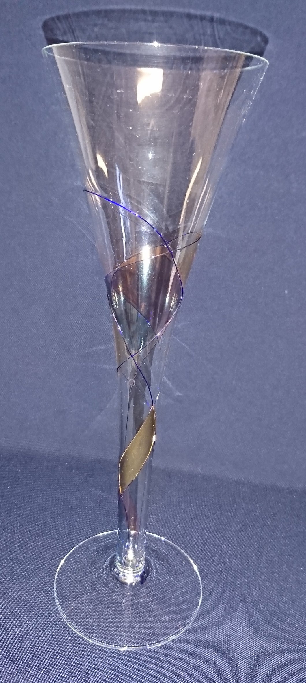 GETRÄNKEGLAS - Hartglas, Abstrakt Linien Balken Striche Dekor No.2