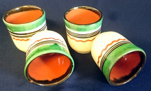 Lade das Bild in den Galerie-Viewer, TRINKBECHER - Keramik / Steingut, Abstraktes Dekor, Handbemalt
