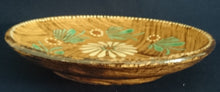 Lade das Bild in den Galerie-Viewer, WAND SAMMELTELLER - Keramik / Steingut, Blumen Blüten Pflanzen Flora Holztafel Motiv Dekor
