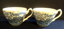 Lade das Bild in den Galerie-Viewer, 3er KAFFEEGEDECK &quot;Country Life&quot; - Keramik / Steingut (Fine Staffordshire Ware), Englisches Landleben Scenen Motiv Dekor, Hand graviert
