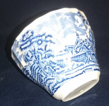 Lade das Bild in den Galerie-Viewer, 3er KAFFEEGEDECK &quot;Country Life&quot; - Keramik / Steingut (Fine Staffordshire Ware), Englisches Landleben Scenen Motiv Dekor, Hand graviert
